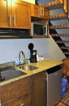 Superior Studio Suite, 2 Queen Beds, Non Smoking, Ocean View