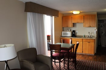 Premier Studio Suite, 1 King Bed, Ocean View