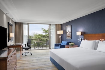 King Deluxe Room - Garden View