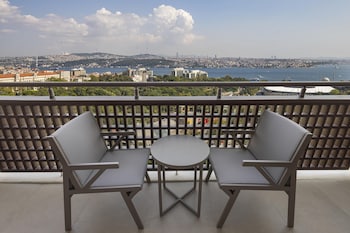 Family Suite, 2 Bedrooms, Kitchen (Executive)