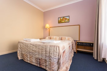 One Bedroom Apartment
