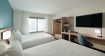 Room, 2 Queen Beds (With High Floor)