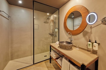 Double Room, Balcony, Pool View (2 Adults + 1 Child)