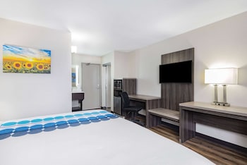 Room, 1 King Bed, Non Smoking