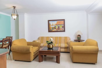 Junior Suite, Non Smoking (2 King Beds, Family Room)