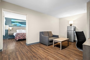 Suite, 1 King Bed, Non Smoking