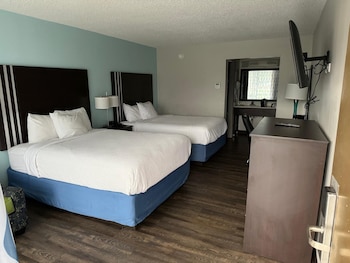 Room, 2 Queen Beds, Non Smoking