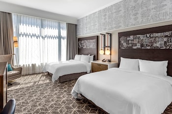 Room, 2 Queen Beds, Accessible, Non Smoking