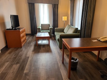 Deluxe Suite, 1 King Bed, Non Smoking