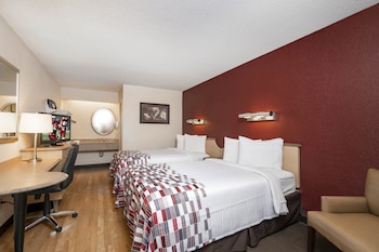 Deluxe Room, 2 Double Beds (Smoke Free)