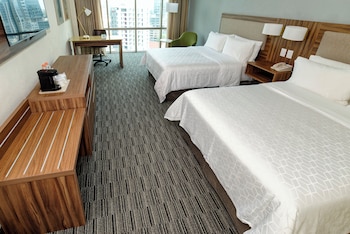 Premium Room, 2 Queen Beds (Bath Shower Combination)
