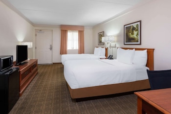 Deluxe Room, 2 Double Beds