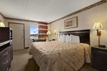 Room, 1 King Bed, Non Smoking