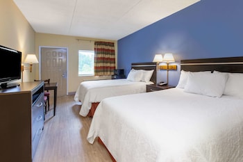 Room, 2 Queen Beds, Non Smoking