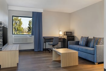 Superior Suite, Multiple Beds, Non Smoking