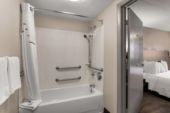 Superior Room, 1 King Bed, Accessible, Non Smoking