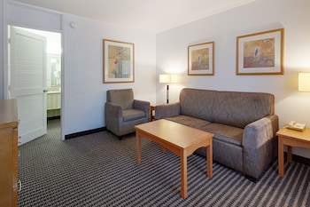 Suite, 1 King Bed, Non Smoking