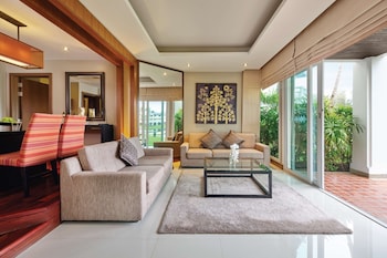 Two Bedroom Island Suite