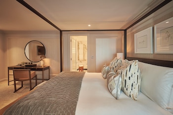 Studio Suite (1 Four Poster Bed)