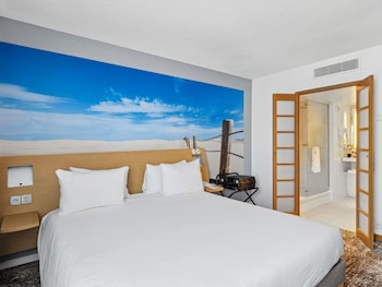 Suite, 1 Double Bed with Sofa bed