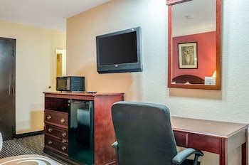 Standard Room, 2 Double Beds, Non Smoking