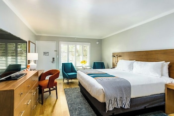 Room, 1 King Bed (Marco Polo)