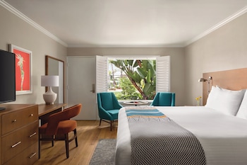 Room, 1 King Bed (Marco Polo)