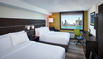 Standard Room, 2 Queen Beds, River View