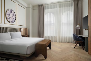 Suite, 1 King Bed