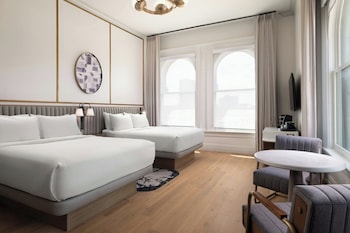 Deluxe Room, 2 Double Beds