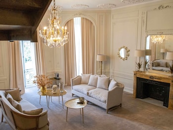 Deluxe Suite, 1 Double Bed with Sofa bed, Terrace (Duplex, 1 double bed, Terrace 25sqm)