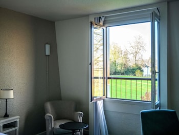 Executive Room, 1 Double Bed with Sofa bed, Garden View (Grounds view)