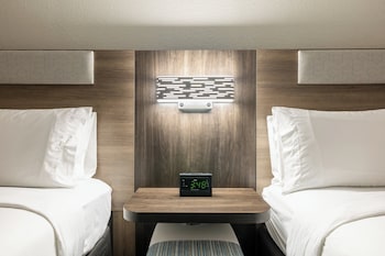 Standard Room, 2 Queen Beds