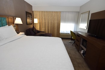 Room, 1 King Bed, Hearing Accessible, Microwave (Hearing Impaired)