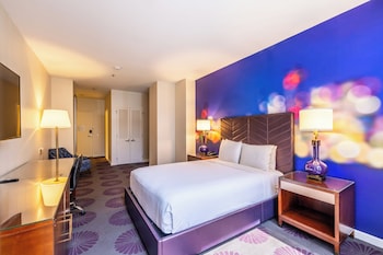 Room, 1 King Bed, Accessible, City View