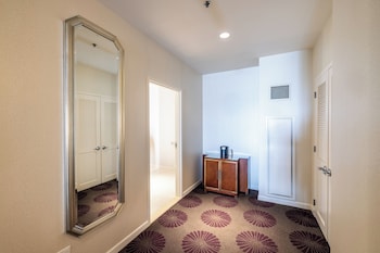 Suite, Multiple Beds, Accessible (Saint Clair)