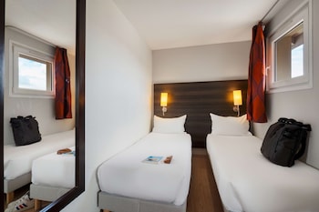 Standard Room, Multiple Beds