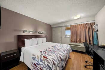 Deluxe Room, 1 King Bed, Non Smoking