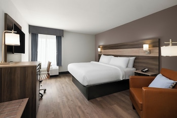 Standard Room, 1 King Bed, Accessible (Mobility Accessible)