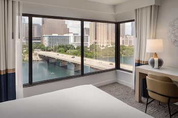 Room, 2 Queen Beds, Lake View, Corner