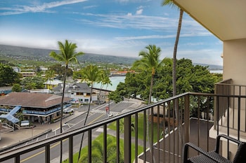 Room, 2 Queen Beds, Mountain View (Balcony)