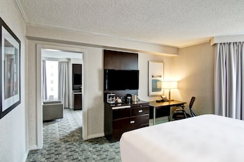 Deluxe Suite, 1 King Bed