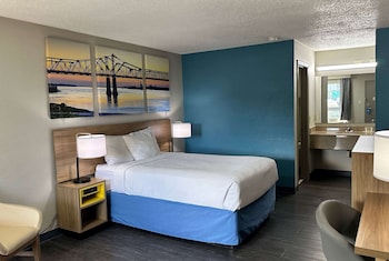 Room, 1 Queen Bed, Accessible
