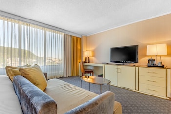 Premier Room, 2 Double Beds