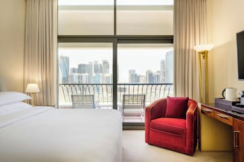 Superior Room, 1 Queen Bed, Smoking, Balcony