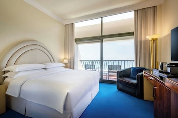 Superior Room, 1 Queen Bed, Smoking, Balcony