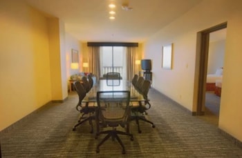 Suite, 2 Double Beds (Conference Table)