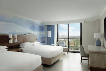 Deluxe Room, 2 Double Beds (Balcony)
