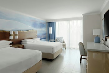 Deluxe Room, 2 Double Beds (Balcony)