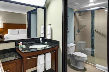 Standard Room, 1 King Bed